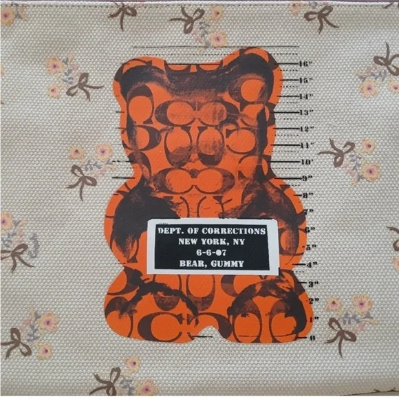 Coach 🔥Rare🔥 Floral Vandal Series, Gummy Bear Mug Shot Clutch/Zipper Pouch, NWT